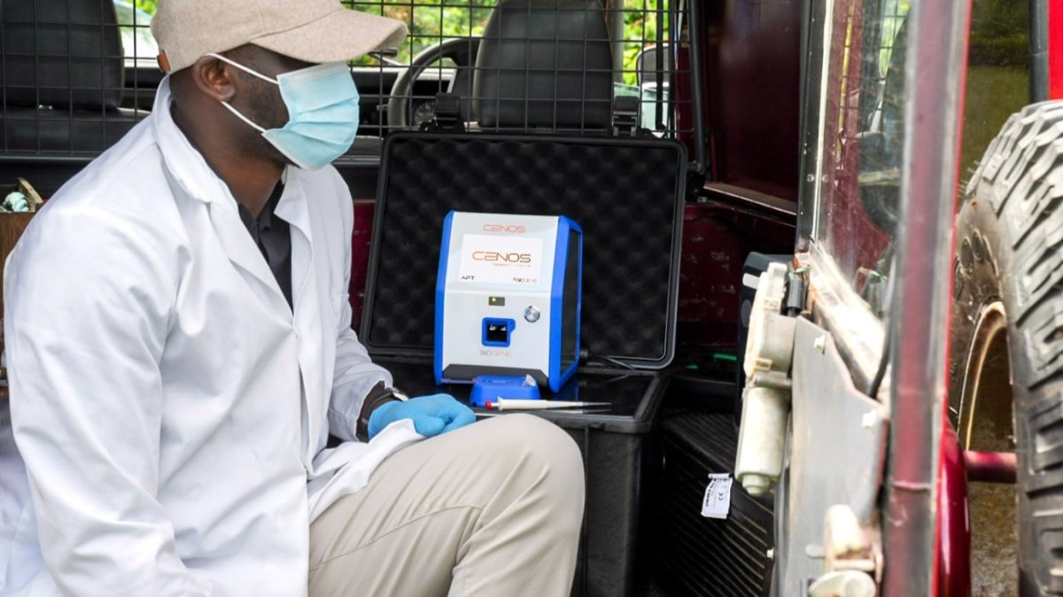Portable RT-qPCR. No Extraction. No Delay. The Holy Grail?
